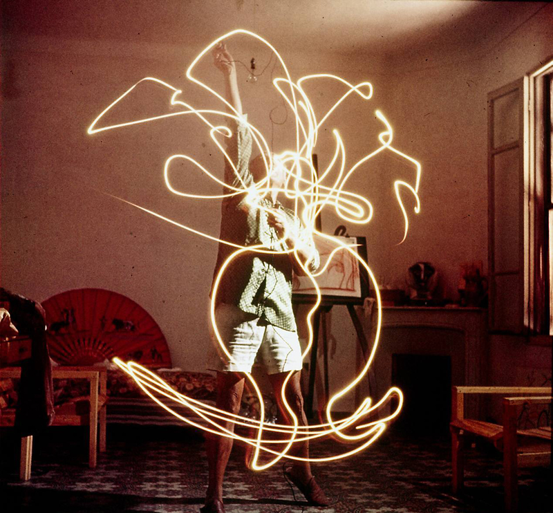 Illustration for article titled Light Paintings That Make the Real World Look like Tron